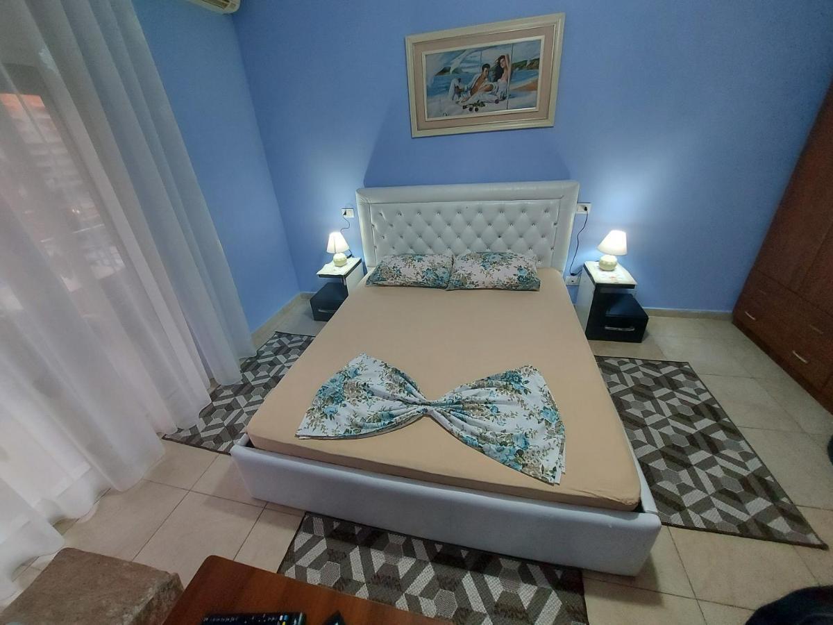 Bral Apartment 3 Durres Bagian luar foto
